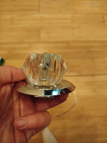 прожектор на столб: Сафит18шт буу продаю еше 3 люстры