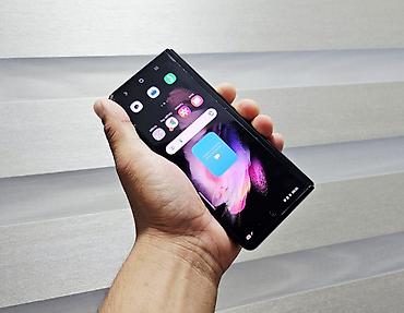 note 2: Samsung Galaxy Z Fold 3, Б/у, 256 ГБ, цвет - Черный, 1 SIM, 2 SIM — 3