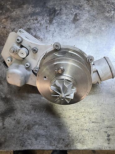 hava kompressoru: Turbo kompressor (turbin) avtomobil mühərriki üçün nəzərdə tutulmuş — 1