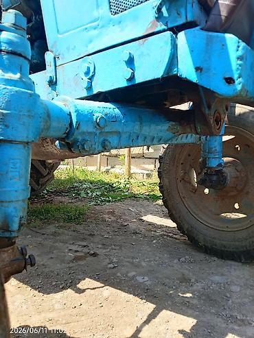 qalofka satisi: Satılır: 80 qabağ perodok satılır tekərlə bir yerdə — 3