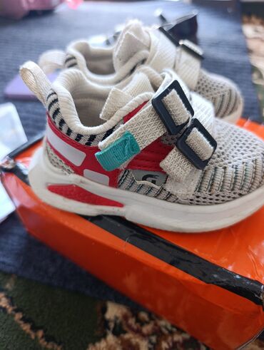 современные коляски для новорожденных: Детские кроссовки для мальчика/девочки - Размер: ориентировочно на