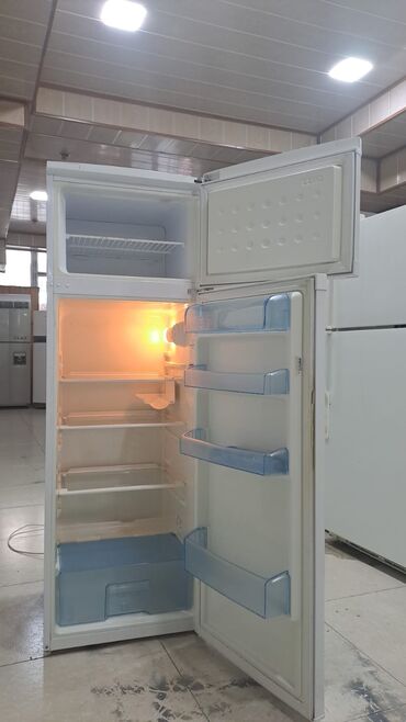 işlənmiş xaladelnik: İşlənmiş 2 qapılı Soyuducu Satılır