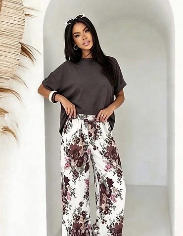ca deca: Ženski komplet – oversized majica i široke pantalone sa floralnim — 2