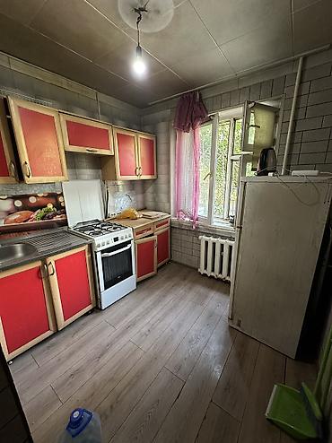 Батирлерди сатуу: 2 бөлмө, 45 м², Москва/ Турусбеков көч. 104-серия, 2 кабат, Косметикалык оңдоо — 3