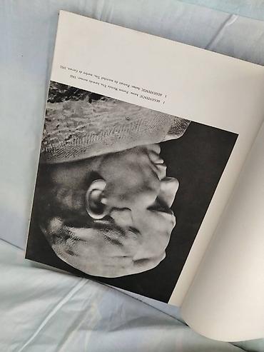 Knjige: NOB u delima likovnih umetnika Jugoslavije Izdavac invalidski list — 8