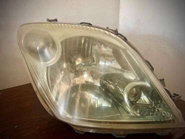 бу запчасти на японские авто в бишкеке: Передняя правая фара Toyota 2003 г., Б/у, Оригинал, Япония