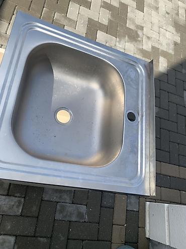 Ev və bağ: Mətbəx moydadırı – paslanmayan polad lavabo ilə - Üst hissə — 5