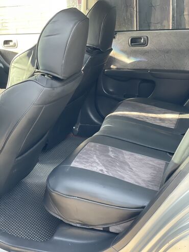 Honda: Honda Civic: 2001 г., 1.5 л, Вариатор, Бензин, Хэтчбэк — 20