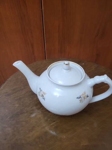 Digər dəstlər və servizlər: Kolleksiya üçün dekorativ porselen dəst - Porselen kaşa: Ağ əsaslı — 4