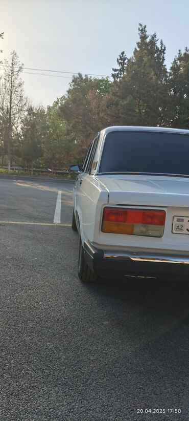 barter 06: VAZ (LADA) 2107: 1.6 l | 2010 il 99455554 km Sedan