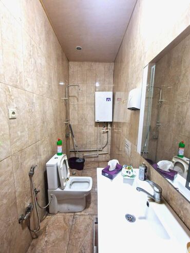 Anbar və emalatxanalar: Xətai rayonu, Babək prospektində səliqəli, hündür və işıqlı anbar — 20