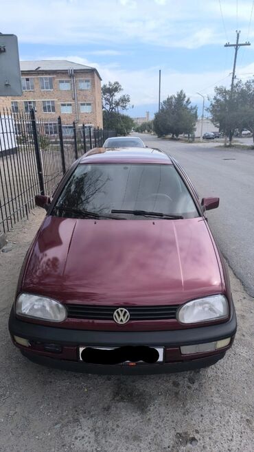 Volkswagen: Volkswagen Golf: 1993 г., 1.8 л, Автомат, Бензин, Хэтчбэк