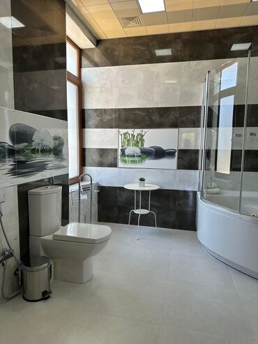 Həyət evləri və villaların satışı: Şüvəlan qəs. 6 otaqlı, 350 kv. m, Kredit yoxdur, Yeni təmirli — 24