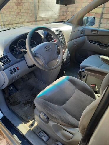 альфард 2003: Toyota Sienna: 2003 г., 3.3 л, Автомат, Бензин, Минивэн