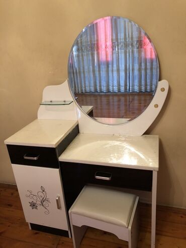 Yataq otağı dəstləri: Ağ-qara pol klassik dizaynlı yataq otağı dəsti - Komplekt — 9