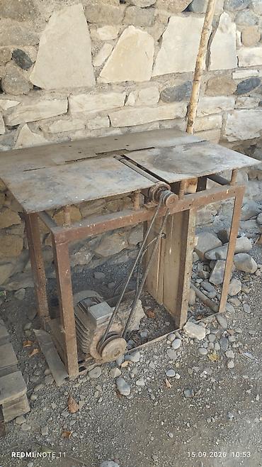 Elektriklə işləyən stolüstü ağac kəsim dəzgahı (diskli mişar) - Güc lalafo.az -da Elektriklə işləyən stolüstü ağac kəsim dəzgahı (diskli mişar) - Güc