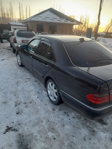 Mercedes-Benz: Mercedes-Benz E-Class: 1998 г., 3.2 л, Автомат, Бензин, Седан — 6