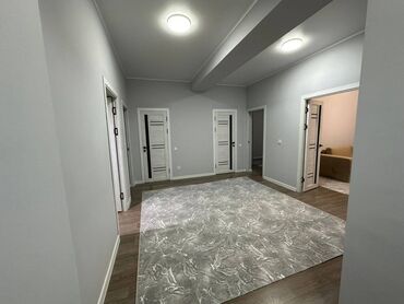 продаю 1 ком квартиру аламедин 1: 3 комнаты, 84 м², Элитка, 5 этаж, Евроремонт