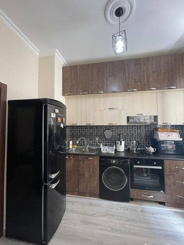 Yeni tikili: 3 otaqlı, Yeni tikili, 83 kv. m — 4