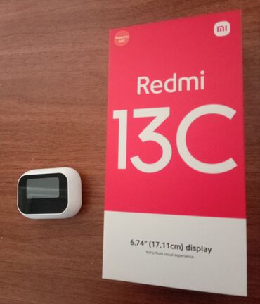 телефон fly wizard: Xiaomi 13 Pro, 256 ГБ, цвет - Черный, 
 Сенсорный, Отпечаток пальца, Две SIM карты