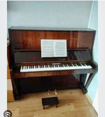 ремни для гитары: Продаётся пианино в очень хорошем состоянии в г Каракол !