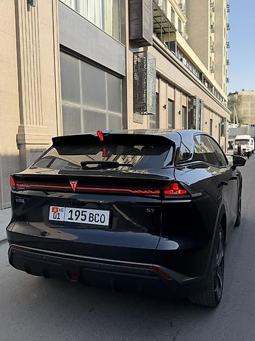 гов 2: Changan : 2023 г., 1.5 л, Автомат, Электромобиль, Кроссовер — 3