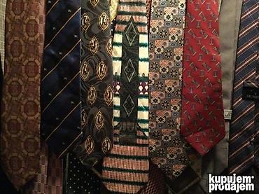 Kape i aksesoari: VERSACE, DAKS London Yves Saint Laurent Christian Dior Burberry — 14