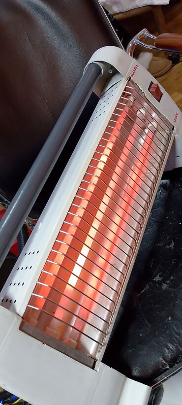 Kaloriferi: Grejalica Kvarcna manja LX sa tri staklena ispravna grejača 1800 w — 5