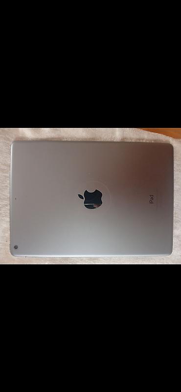 ipad 10 5: Apple iPad (9.7") – Space Gray - Ekran: 9.7 düym Retina displey - — 2