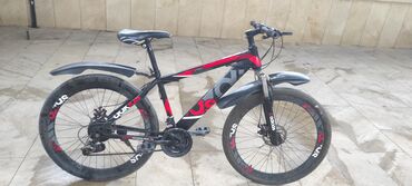 barter velosiped: İşlənmiş Şəhər velosipedi Adidas, 26", sürətlərin sayı: 7, Ünvandan götürmə