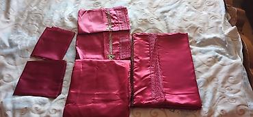 Текстиль: Saten yataq dəsti – Sorte Home Collection - Rəng: tünd qırmızı — 1
