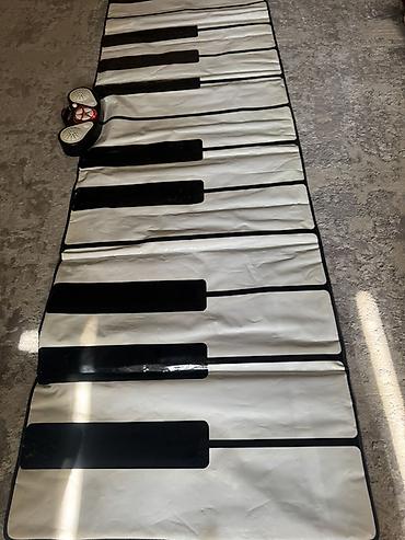 Nəhəng interaktiv piano xalçası - Ayaqla və ya əllə basaraq çalınan lalafo.az -da Nəhəng interaktiv piano xalçası - Ayaqla və ya əllə basaraq çalınan