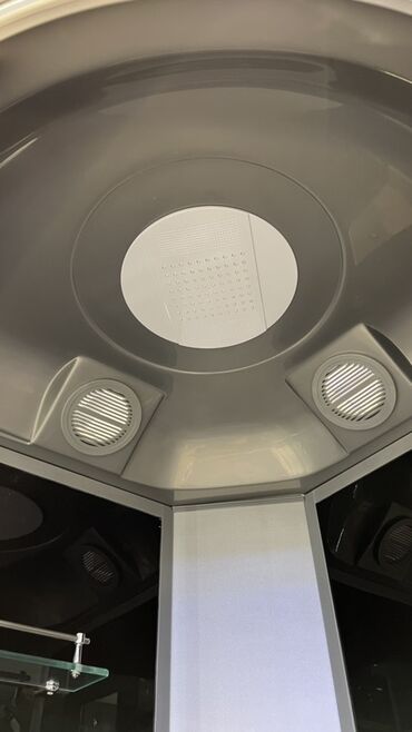 Душевые кабины: Душевая кабина Полукруглая, Размер: 90 x 90 см, Высота поддона: 15 см,Покрытие: Тонированное — 12