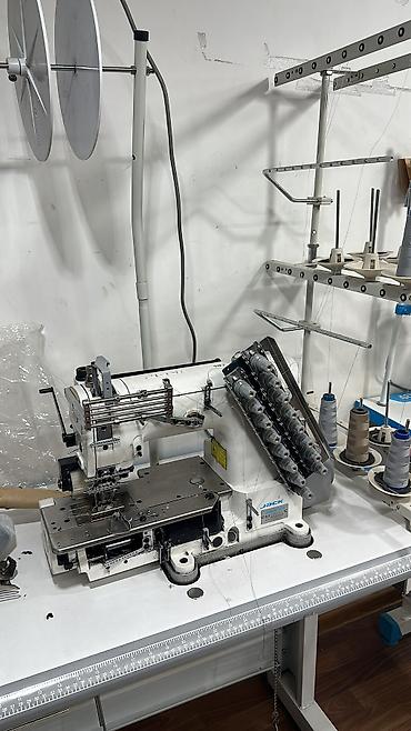 Промышленные швейные машинки: Срочно продаю 1. прямострочные швейные машинки 2. 4х нитка 3 — 4