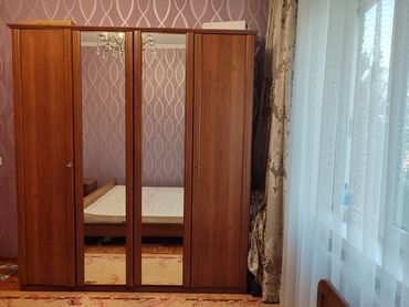 тумбочка прикроватная для общежитий: Шкаф для одежды, Б/у, Прямой, Дерево