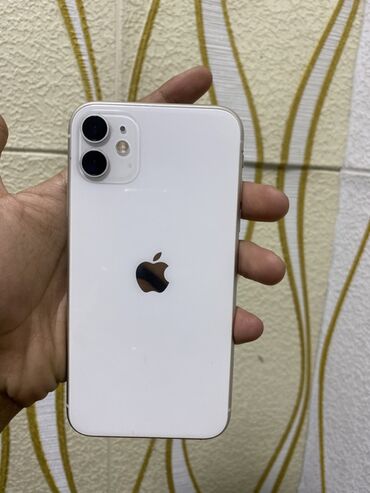 за сколько можно продать айфон 8 бу: IPhone 11, Б/у, 64 ГБ, Белый, Чехол, 75 %