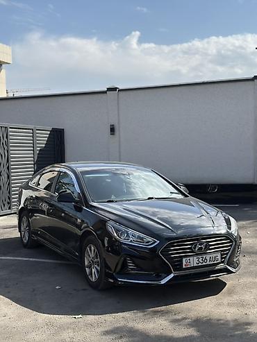 Hyundai Sonata: 2018 г., 2 л, Автомат, Газ, Седан — 3