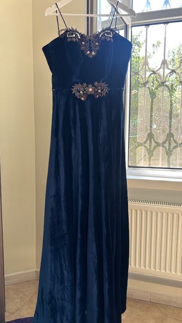 Ziyafət donları: Yaxşı vəziyyətdə, səliqəli şəkildə saxlanılmış gəlinlik, nişan — 2