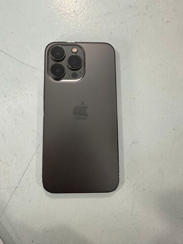 лампа с лупой: IPhone 13 Pro, Б/у, 256 ГБ, Graphite, Чехол, Защитное стекло, 80 %