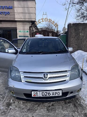 Toyota: Toyota ist: 2002 г., 1.5 л, Автомат, Бензин — 1