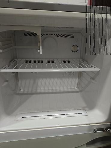 kolbasa soyuducu: Samsung iki qapılı soyuducu - Rəng: gümüş (inox görünümlü) - Üst — 6