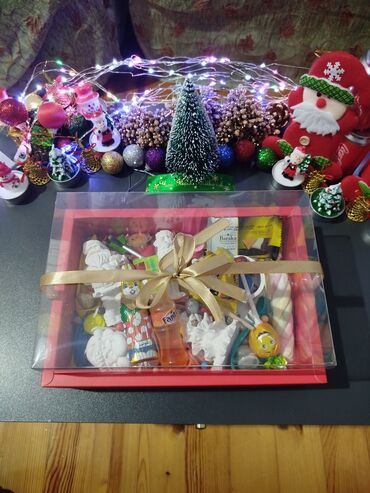 Hədiyyələr: Hər birinin Qiyməti 10 manat olan Rənglənən Gips Gift Boxlarla — 1
