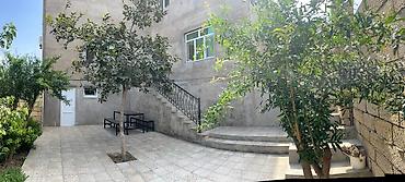 Həyət evləri və villaların satışı: 2 mərtəbəli həyət evi - Plan: 2 mərtəbə, geniş işıqlı otaqlar; yuxarı — 12