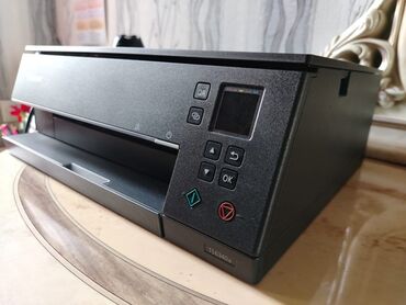işlənmiş printer satışı: Rəngli Printer 3-ü birində (Printer, Scanner, Copier) Marka: Canon