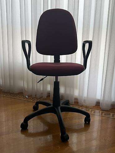 tək stullar: Ofis kreslosu – tənzimlənən, rahat və praktiki - Rəng: tünd bordo — 1