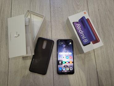 телефон стационарный: Xiaomi, Redmi 8, Б/у, 32 ГБ, цвет - Синий, 2 SIM
