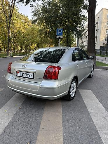 Toyota: Toyota Avensis: 2005 г., 1.8 л, Автомат, Бензин, Хэтчбэк — 4