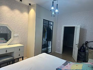 ev dizayni: AFF parkda yerləşir sahəsi 83m² 6 çi mertebe, 2 otaq müqavilə — 6