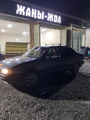 атбашы авто: Volkswagen Passat: 1989 г., 1.8 л, Кол менен иштөөчү, Бензин, Седан — 5