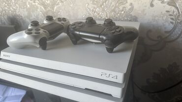 сони плейстейшен 4: Продам в городе Ош PlayStation 4 pro в идеальном состоянии, 2